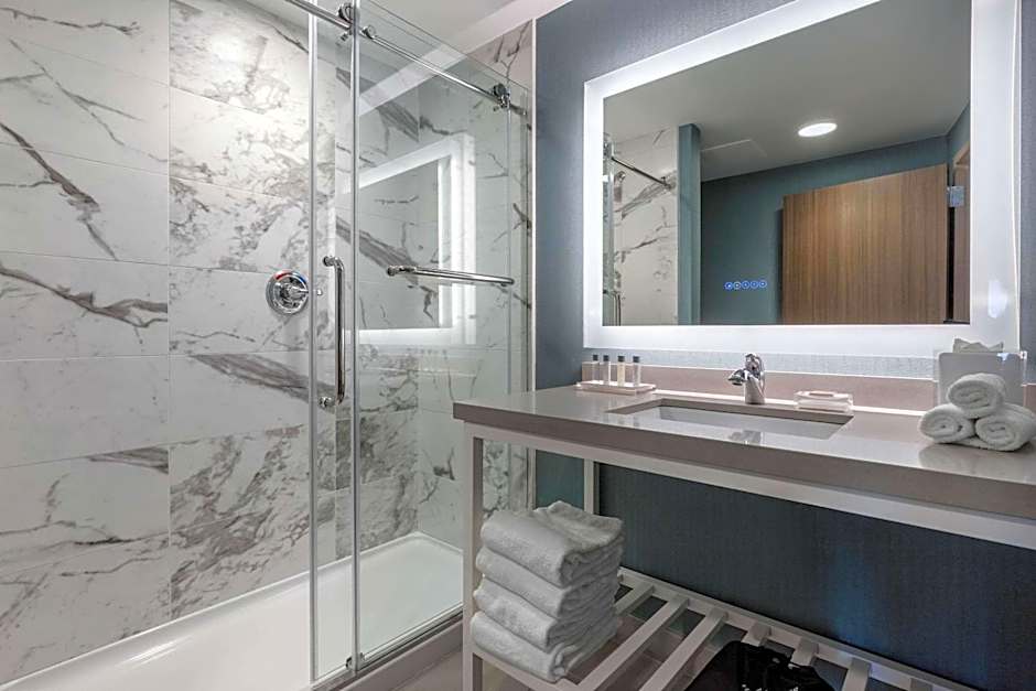 Cambria Hotel West Orange