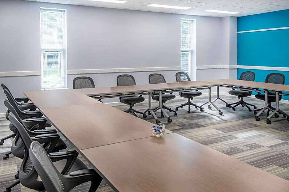 De Vere Latimer Estate