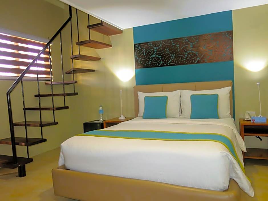 Photo 1 of 6 of Family Loft