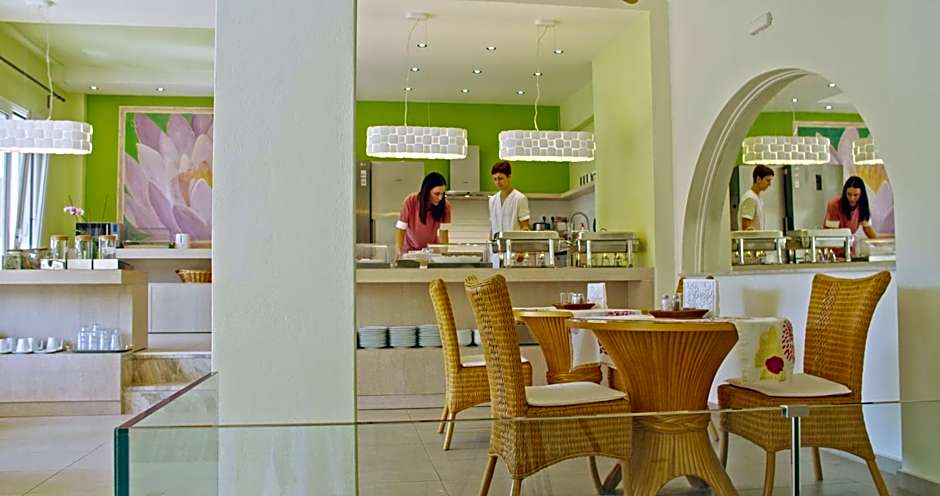 Waterlily Hotel Apartments