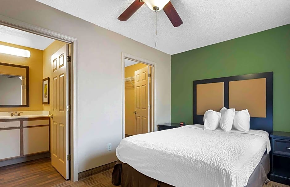 Extended Stay America Suites - Jacksonville - Salisbury Rd. - Southpoint