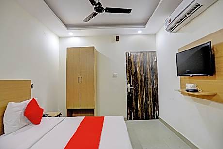 Flagship Hotel Dafodil