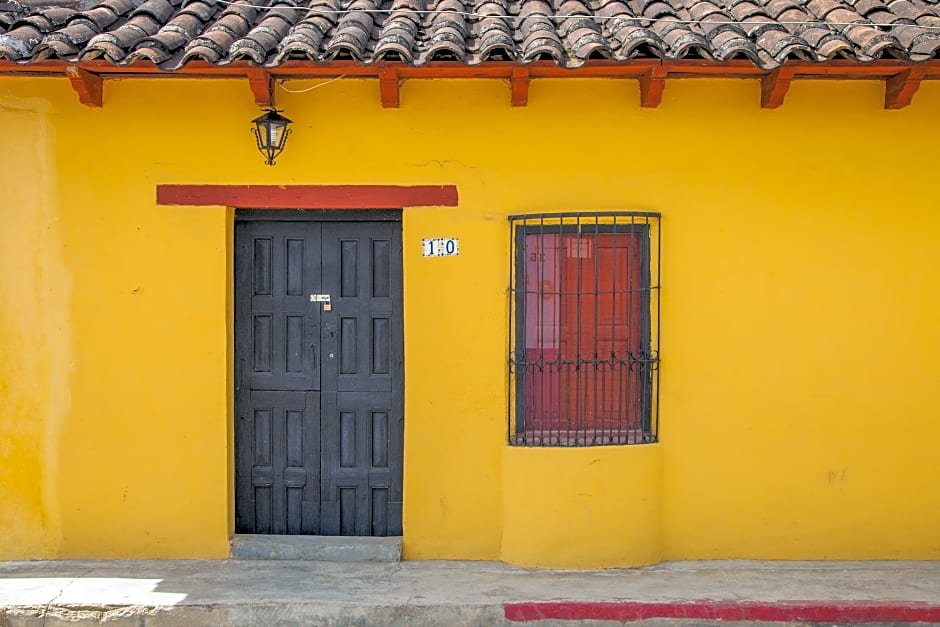 Hotel Adobe & Teja