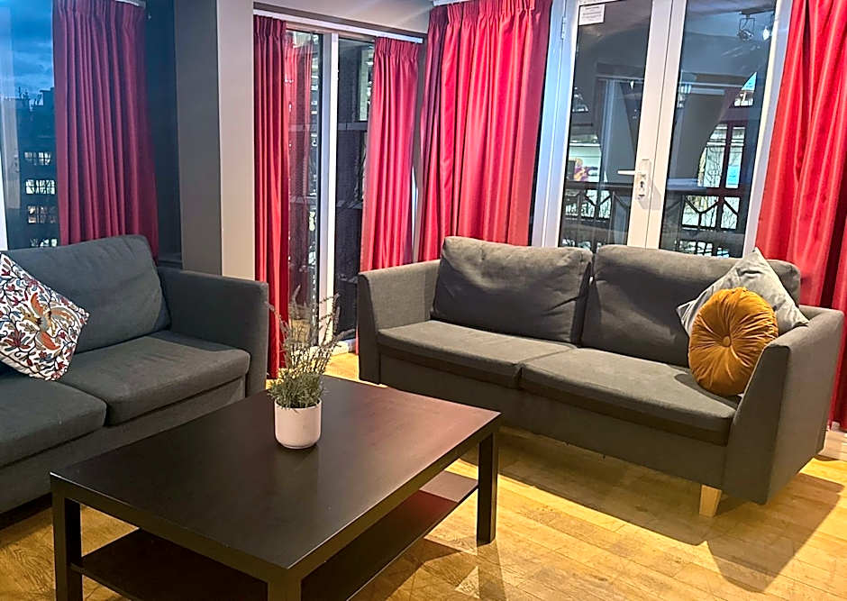 62-66 Farringdon Apartments