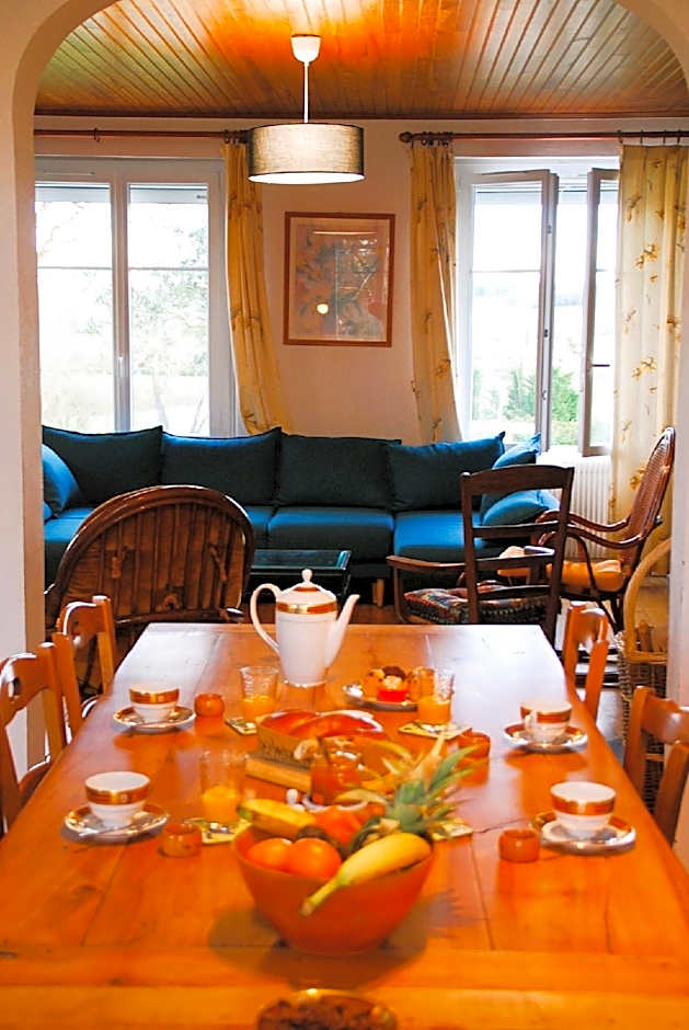 Grande maison escapade au bord de la rivière