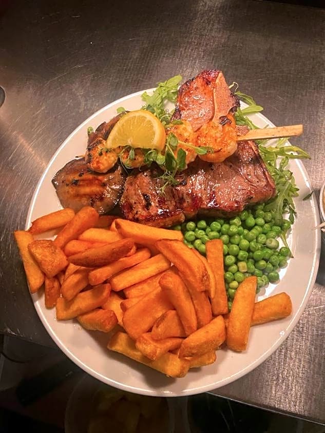 The Half Moon Inn Rushall IP21 4QD