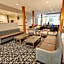Gundersen Hotel & Suites