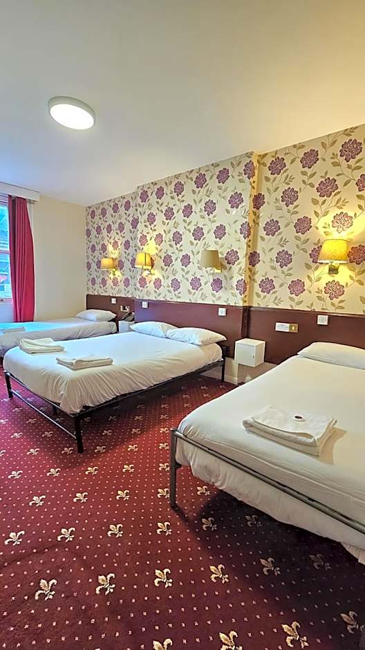 Hyde Park Court Hotel