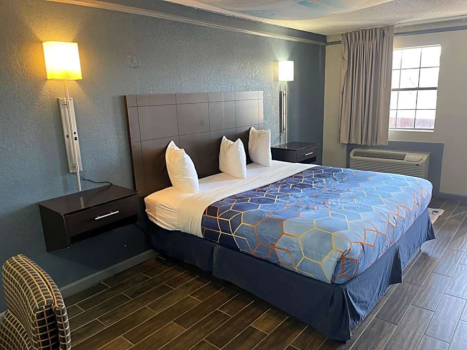 KINGS INN- Medical Downtown Midtown Memphis