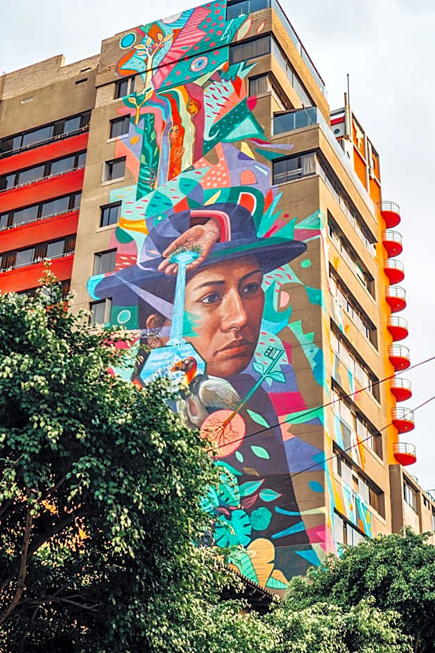 NAIA Hotel Miraflores