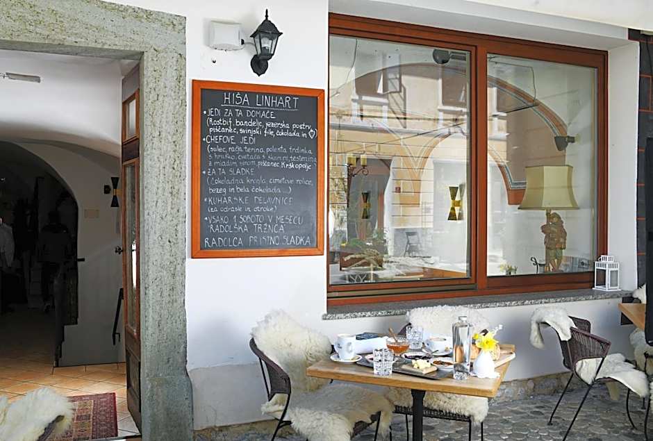Hiša Linhart, Hotel & Restaurant