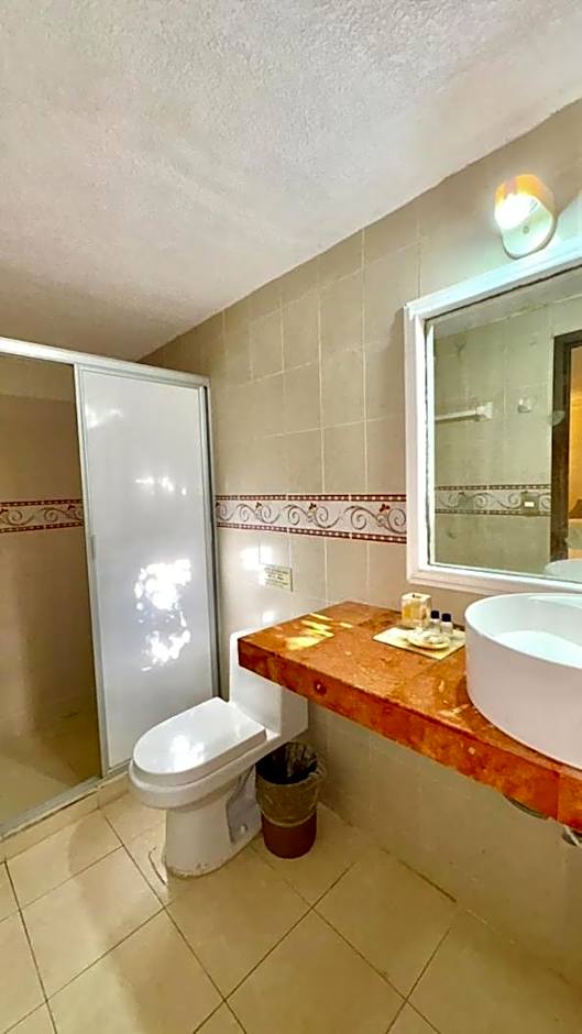 Suites Cancun Center