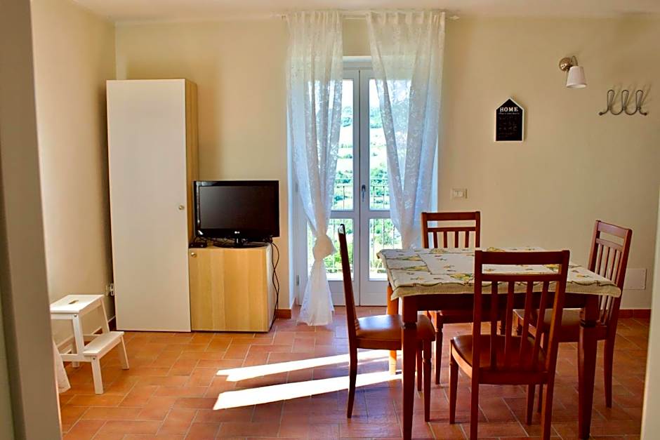 Oltrella Country House