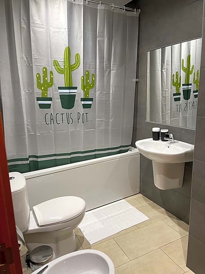 Esmeralda Holidays Apartments