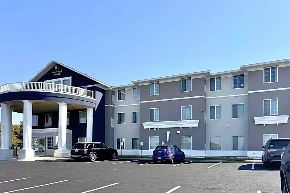 MainStay Suites Madison Airport