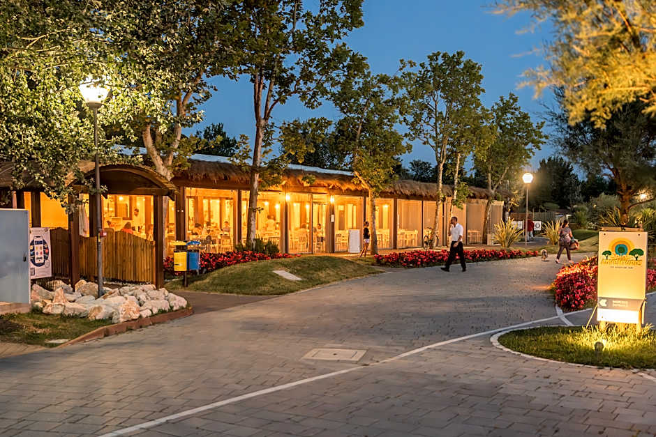 Club del Sole Spina Family Collection