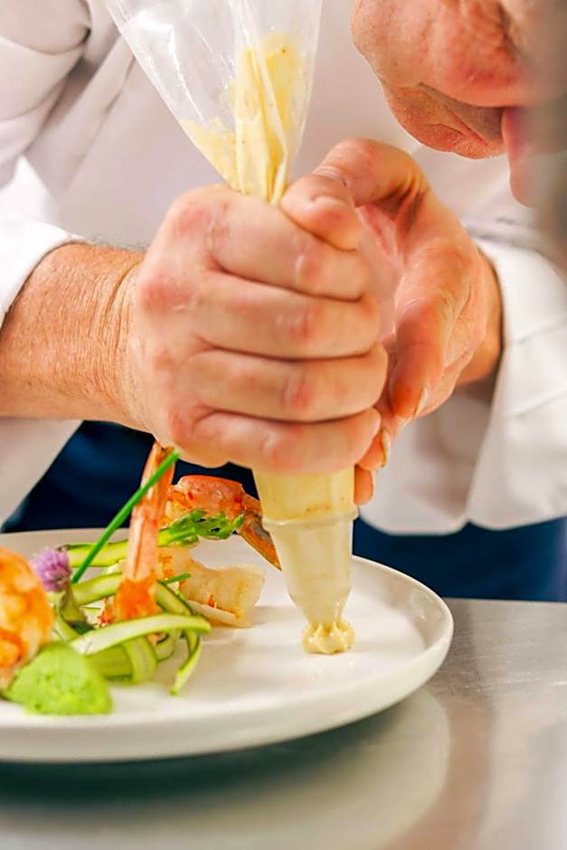 Logis Hôtel La Bastide De Grignan & Restaurant La Chênaie