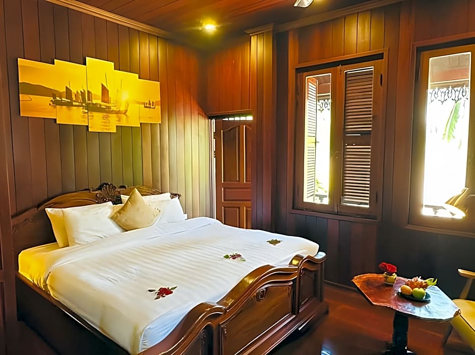 Luang Prabang Mekong Charm River View