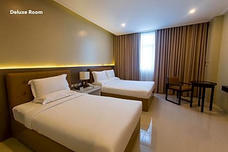 Deluxe Double or Twin Room