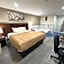 Perth Plaza Inn & Suites