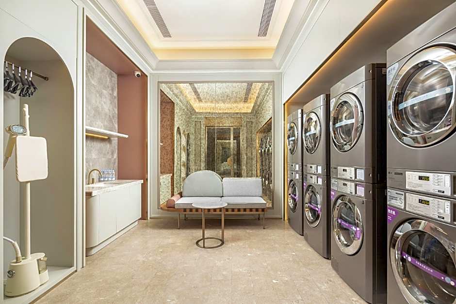 Vienna Hotel Dongguan Song Flower Lake