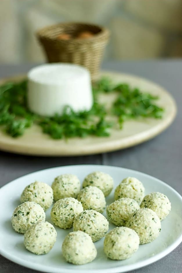 Terrae Eremis: Ristorante, Bar, B&B