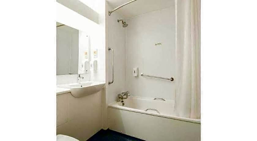 Travelodge Grantham A1