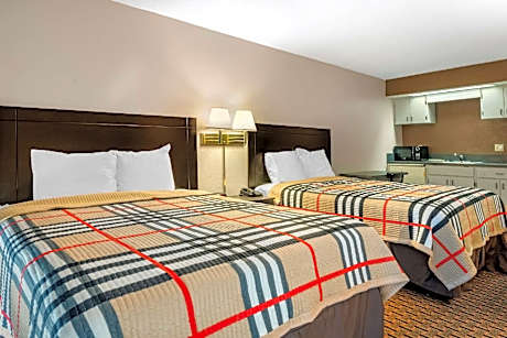 2 Double Beds Efficiency, No-Smoking