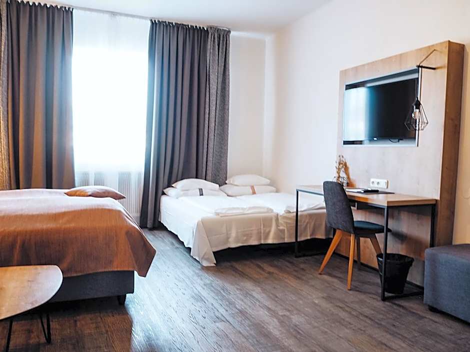 Levy's Rooms & Breakfast