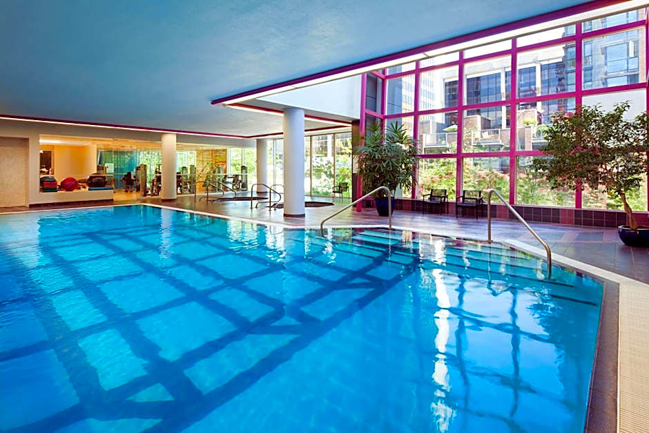 Sheraton Vancouver Wall Centre