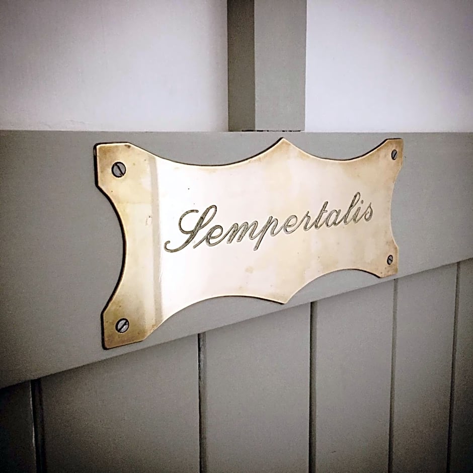 La Scuderia Charming Rooms b&b