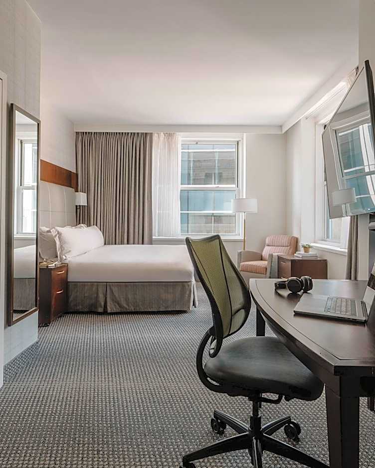 Club Quarters Hotel in Boston