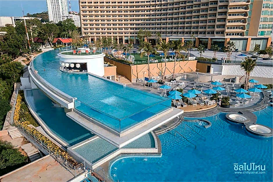 Royal Cliff Beach Hotel