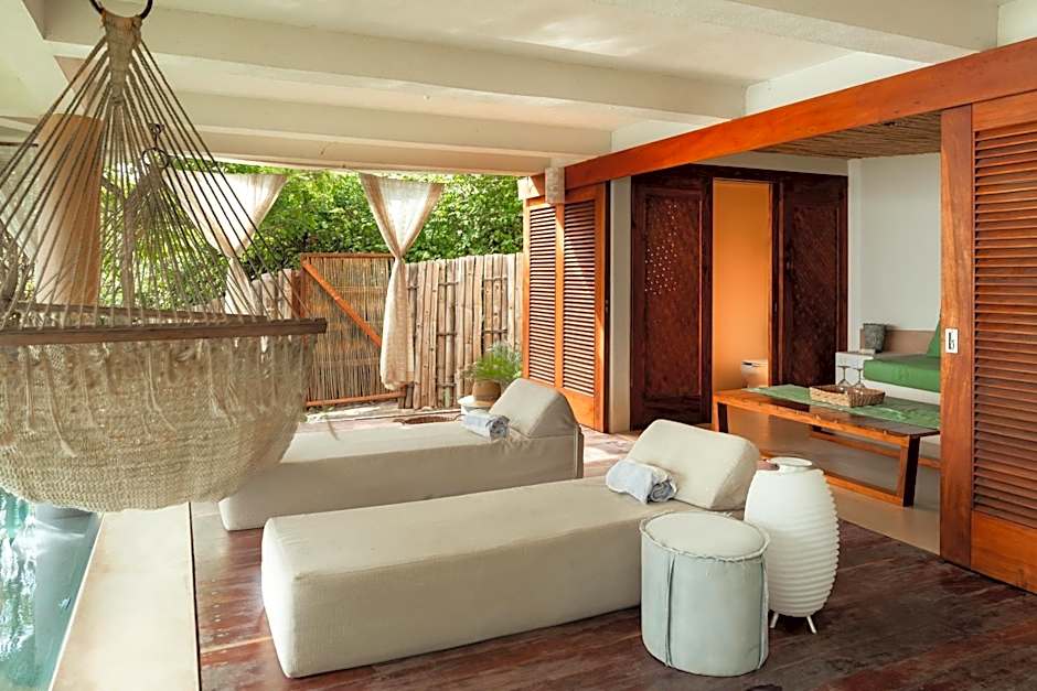 ZOA Hotel - Adults Only