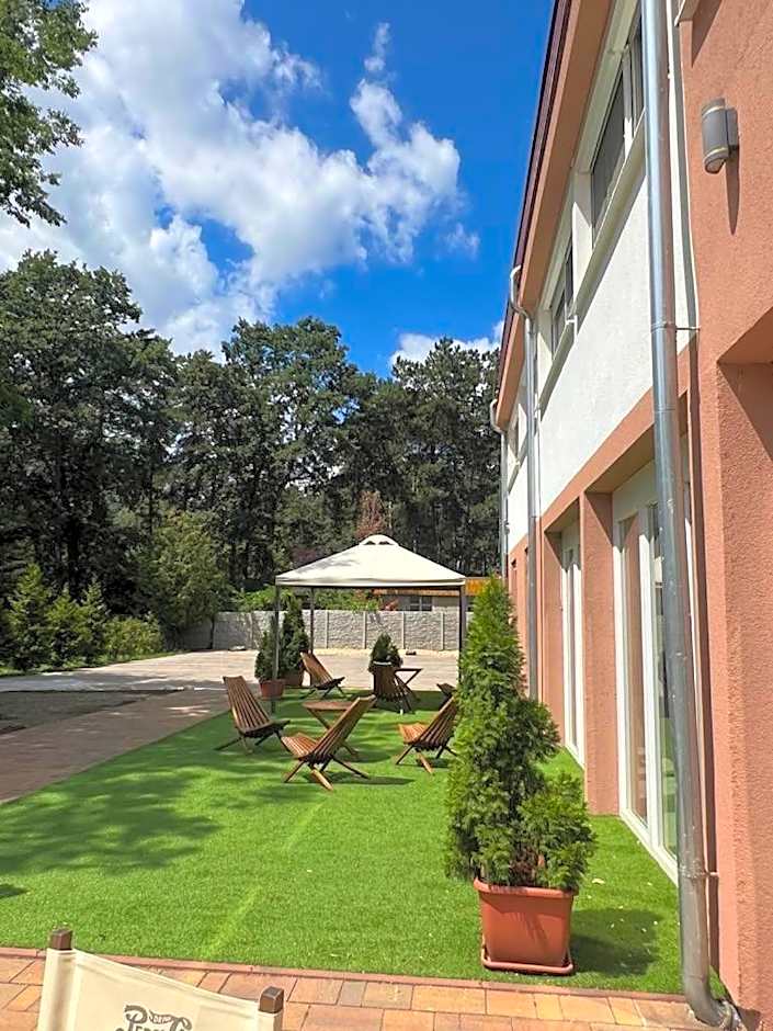 Öreg-tó Hotel és Rendezvénytér