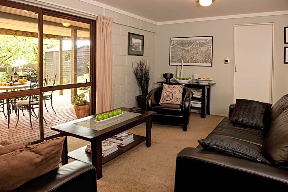 B&B@The Redwoods