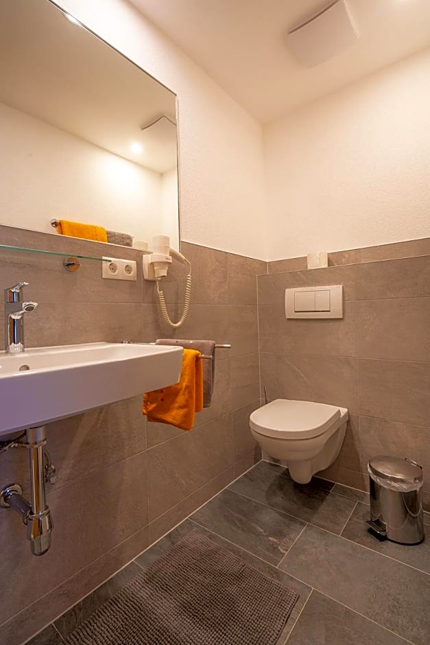 LEOPOLDINE Apart Zimmer