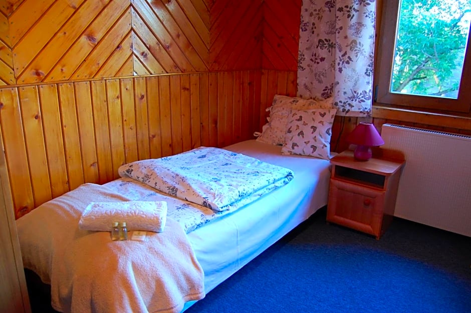 Pokoje Gościnne Pod Ciupagą