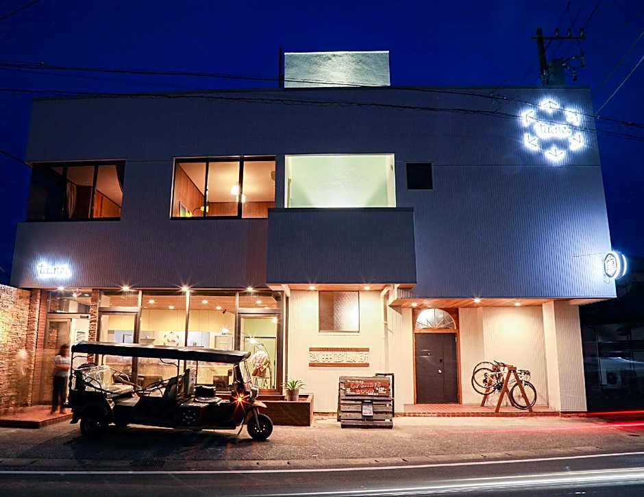 tu.ne.Hostel