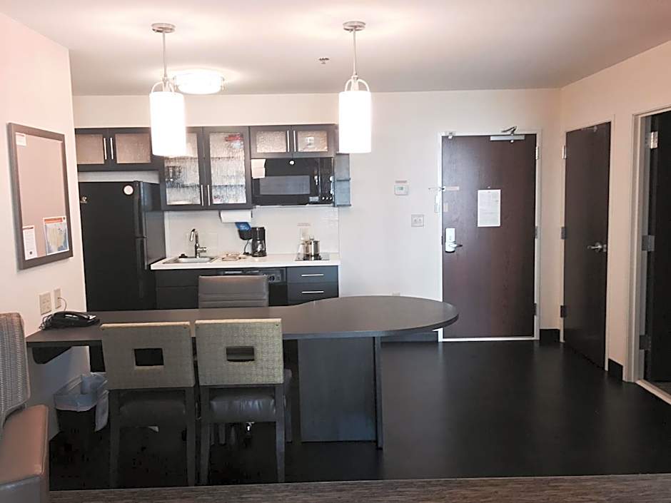 Candlewood Suites Youngstown W - I-80 Niles Area By IHG