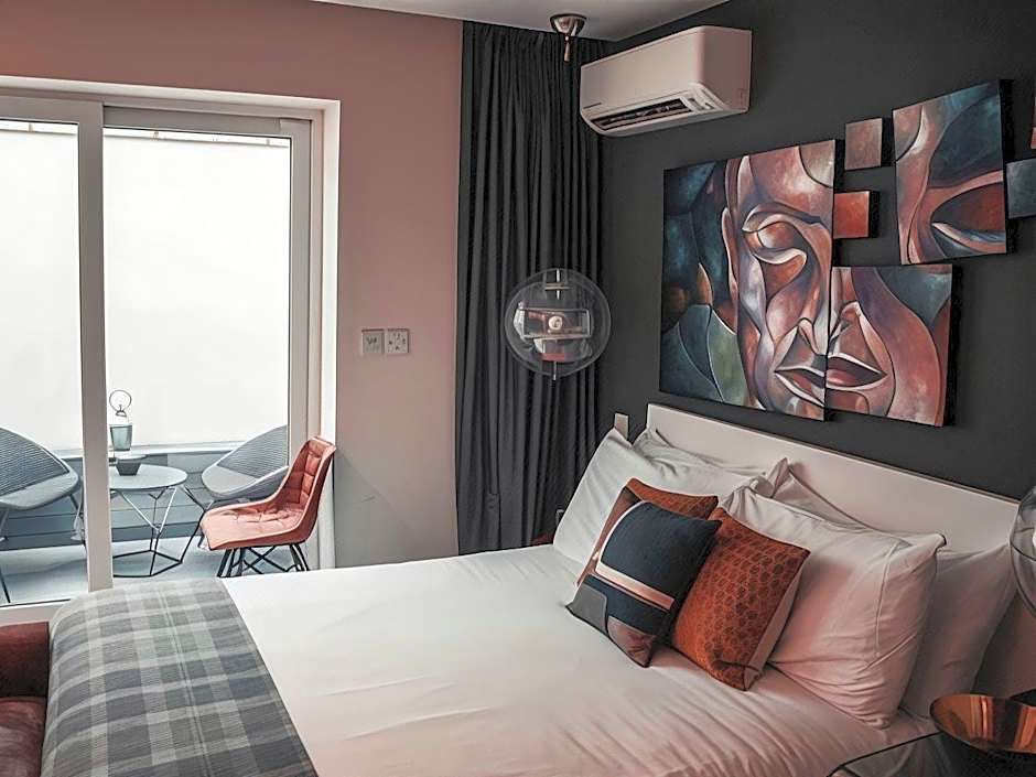 Hotel 55