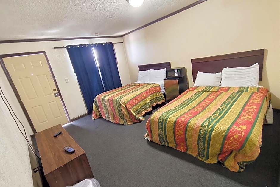 Capri Motel By OYO Elwood, Wathena