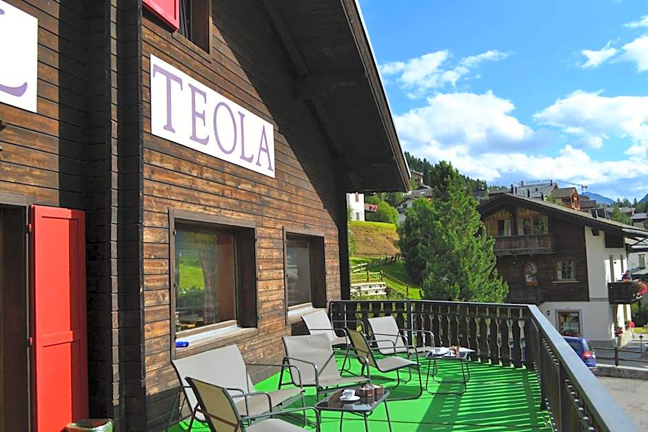 Hotel Teola