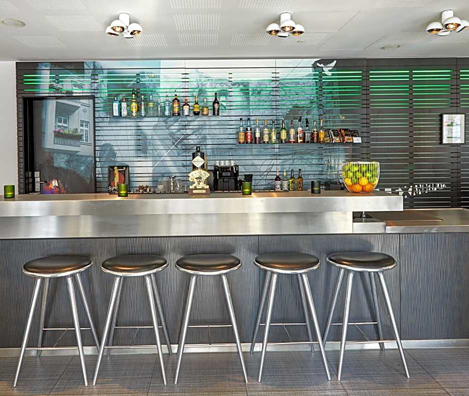 Holiday Inn Berlin-Alexanderplatz, an IHG Hotel