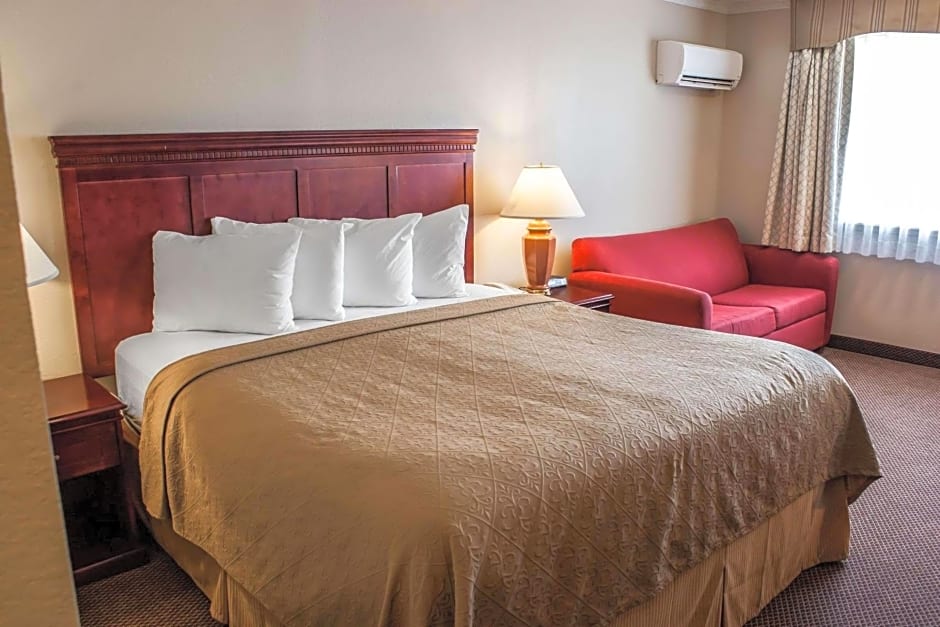 Quality Inn & Suites Fife Seattle