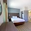 Hawthorn Extended Stay by Wyndham Panama City Beach