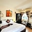 Canary Boutique Hotel