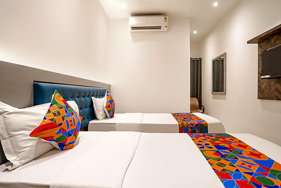 FabHotel JR Residency I - Turbhe