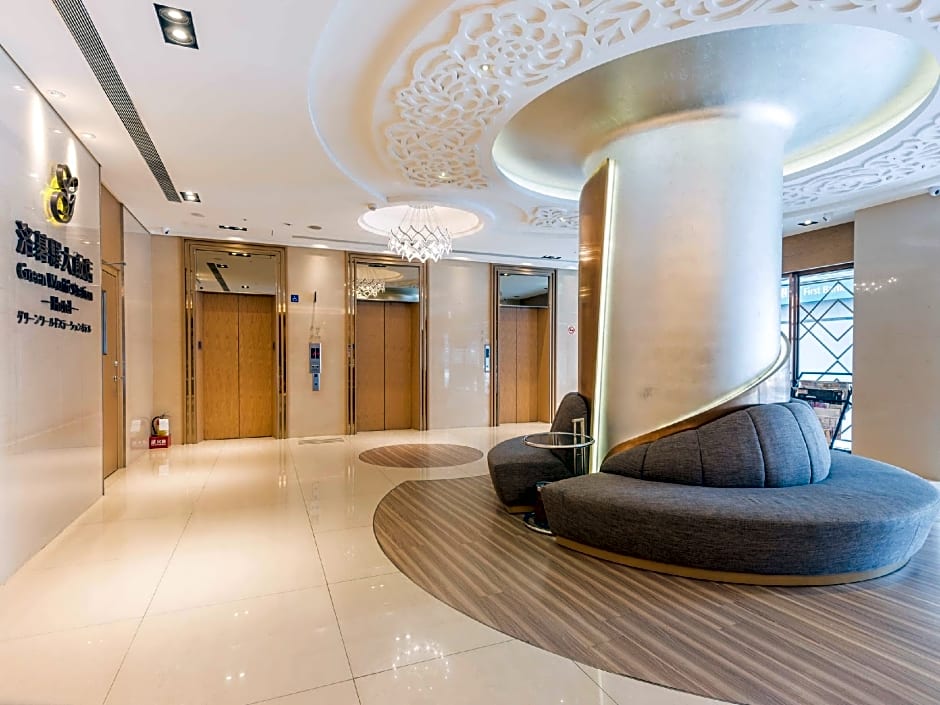 Green World Taipei Station