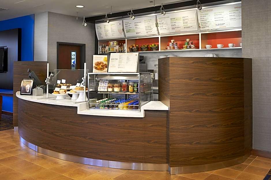 Courtyard by Marriott Shelton